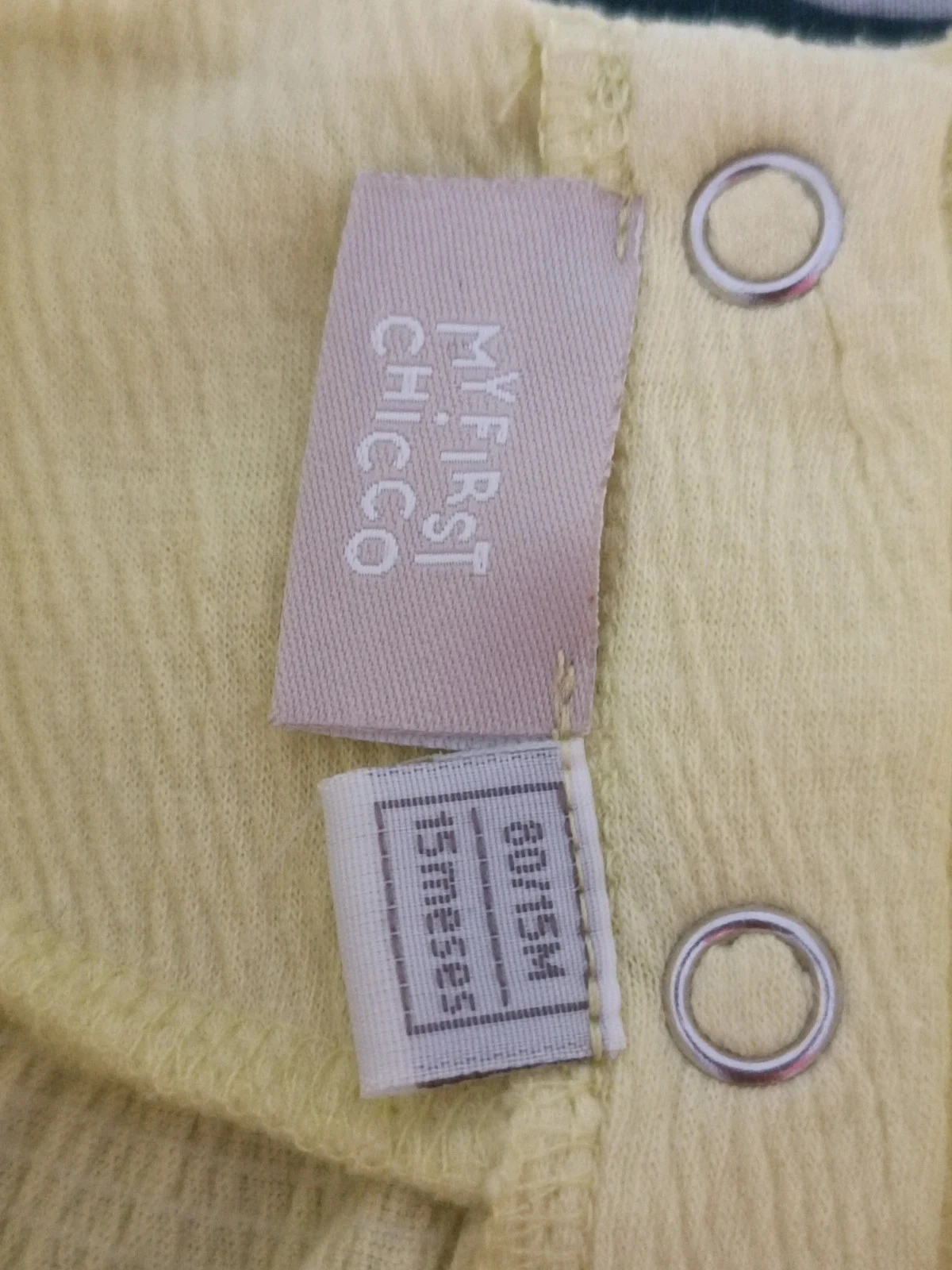 Robe Chicco 15 mois - Jaune Pâle & Volants 🎅 – photo 4